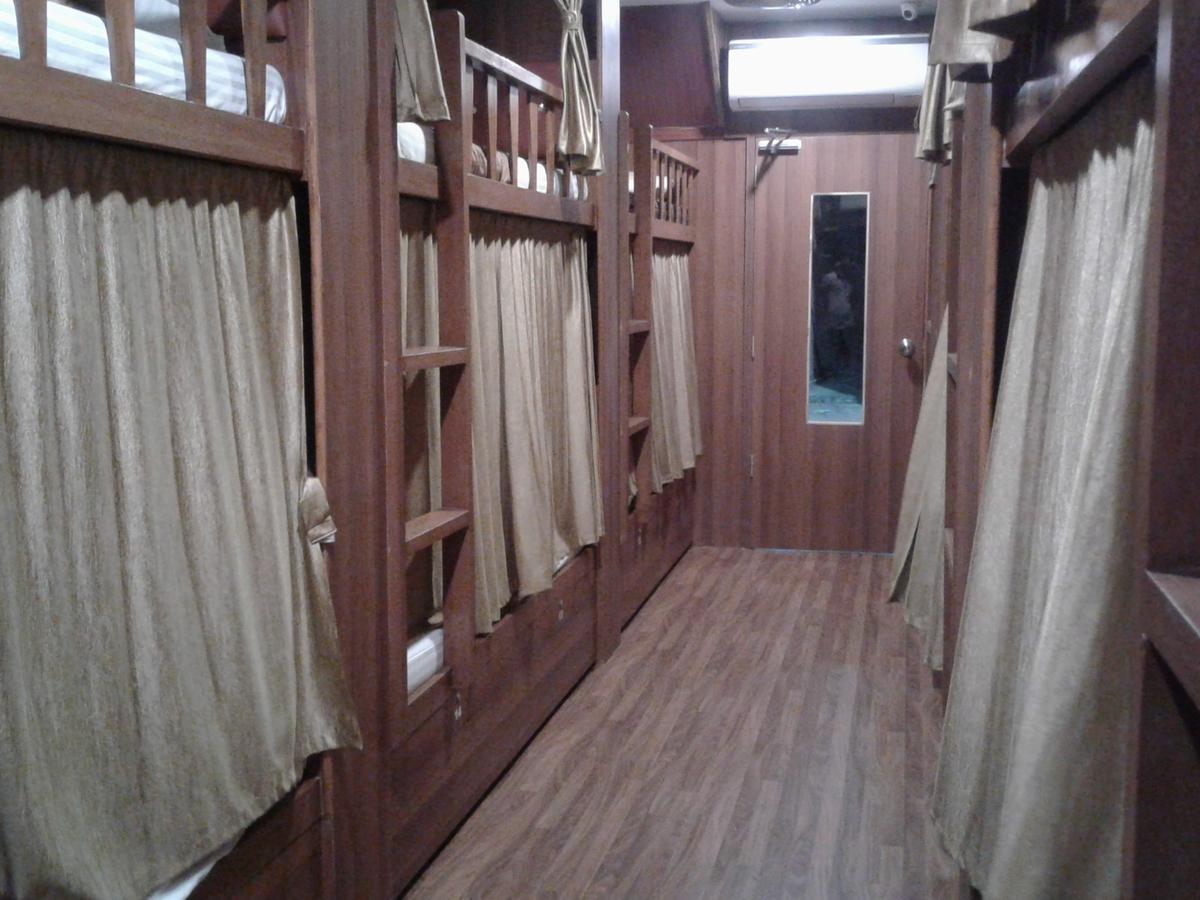 Classic Dormitory Мумбаї Екстер'єр фото